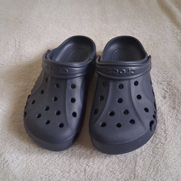 Crocs Boys Unisex Youth Size 3 Navy Blue Baya Clogs - Picture 2 of 8